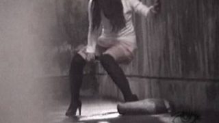 泥酔放尿　其の壱　～闇夜の痴態～