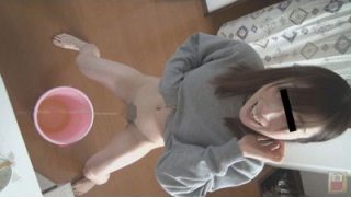 自宅撮り投稿おしっこ満タントライアル