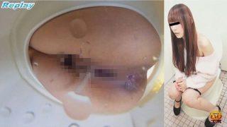 シュイー音が良く聞こえるオシッコ盗撮　～洋式便所編～