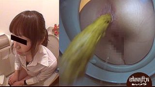 民家隠撮　ハウスキーパー大便１
